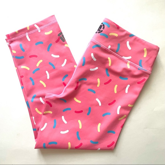 Feed Me Fight Me Pants - Feed Me Fight Me Pink Sprinkle Capri Leggings M
